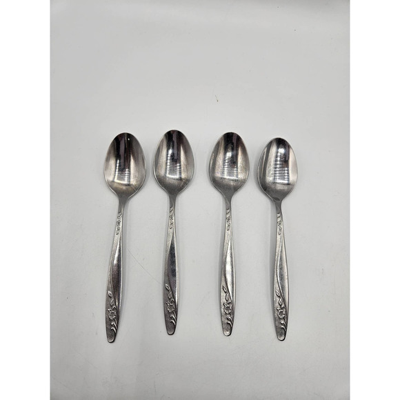 Baroness by International Silver Lot of 4 Tablespoons Stainless - Picture 2 of 6